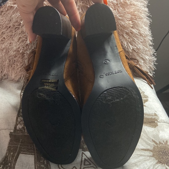 Gently worn, Ankle boots Size 10 - Picture 4 of 4